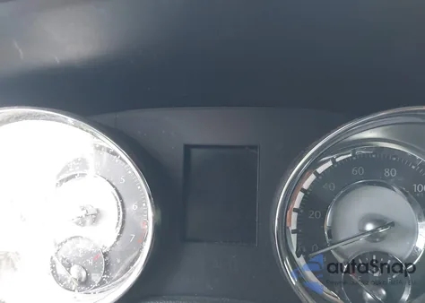 2011 Chrysler 300 из США, поврежденный, VIN 2C3CA4CG8BH572723